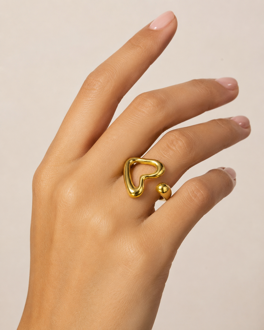 ANELLO ABSTRACT HEART